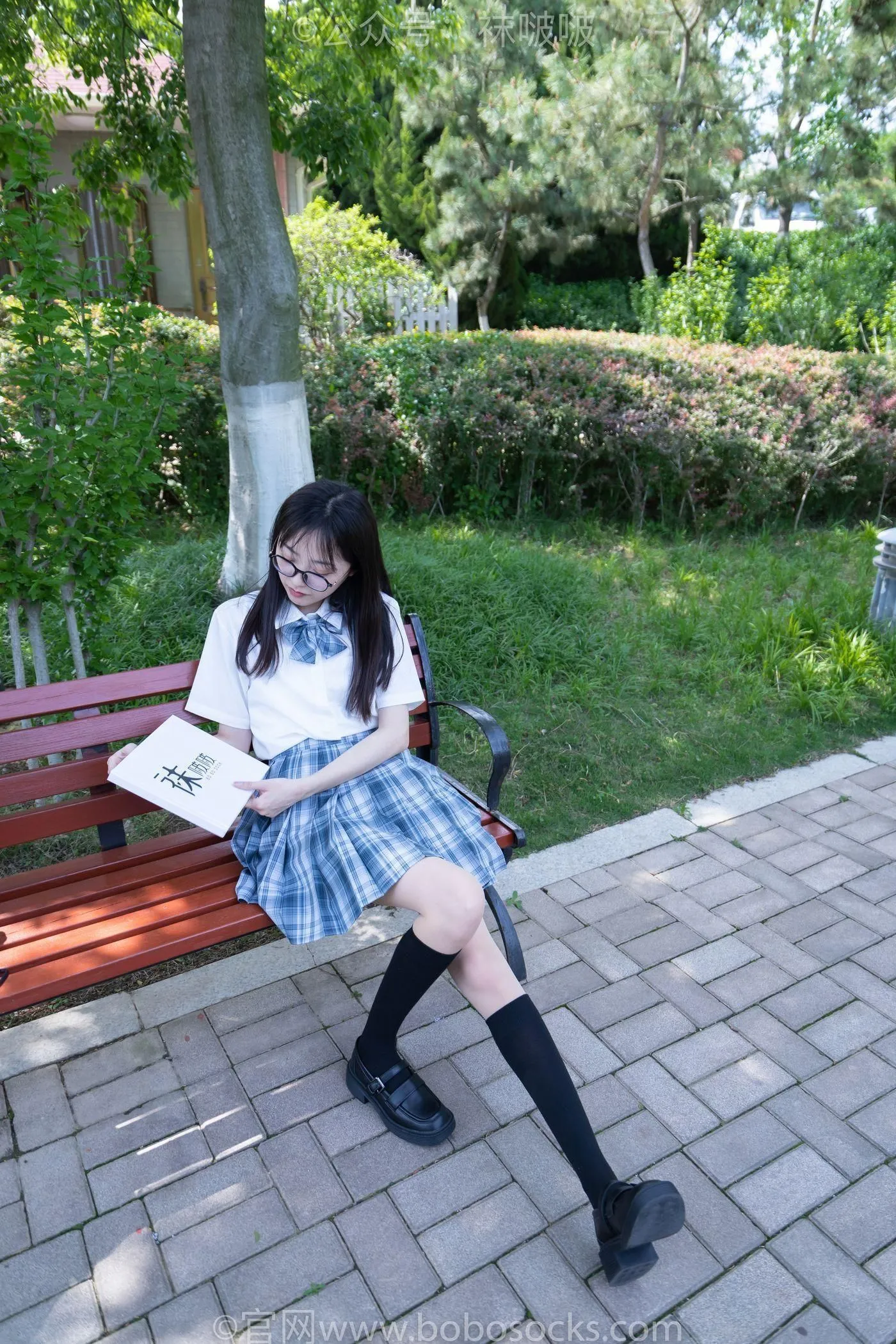 [BoBoSocks袜啵啵]NO.007 稚予-JK制服、皮鞋、黑色中筒棉袜、肉丝 [143P]插图8
